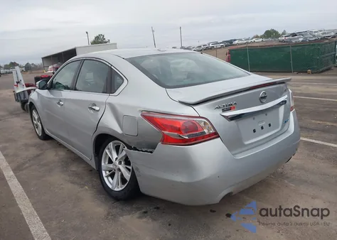 2013 Nissan Altima 2.5 Sv z USA, uszkodzony, nr VIN 1N4AL3AP3DC298644